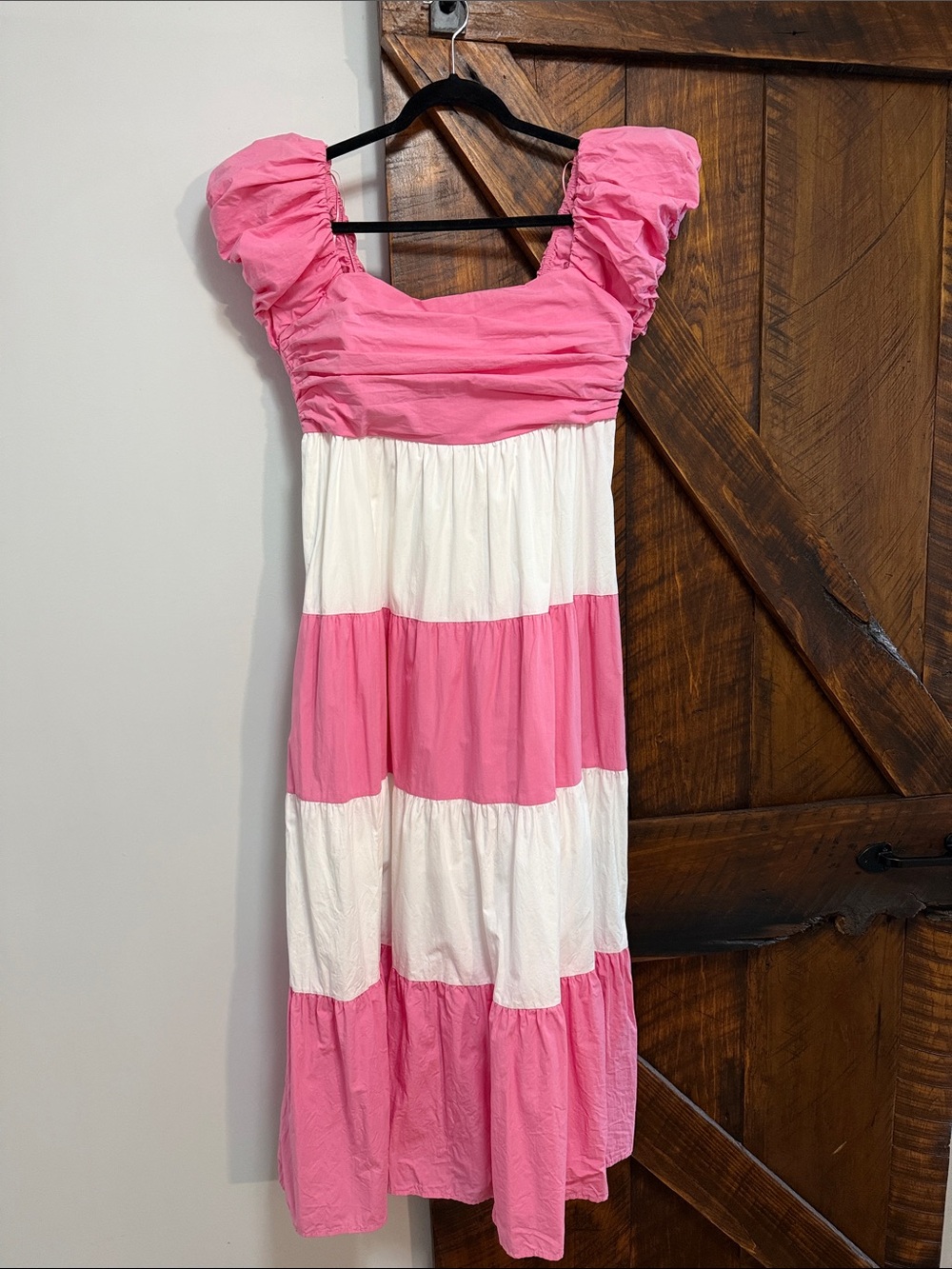 Peach Love California Pink & White Tiered Puff-Sleeve Dress